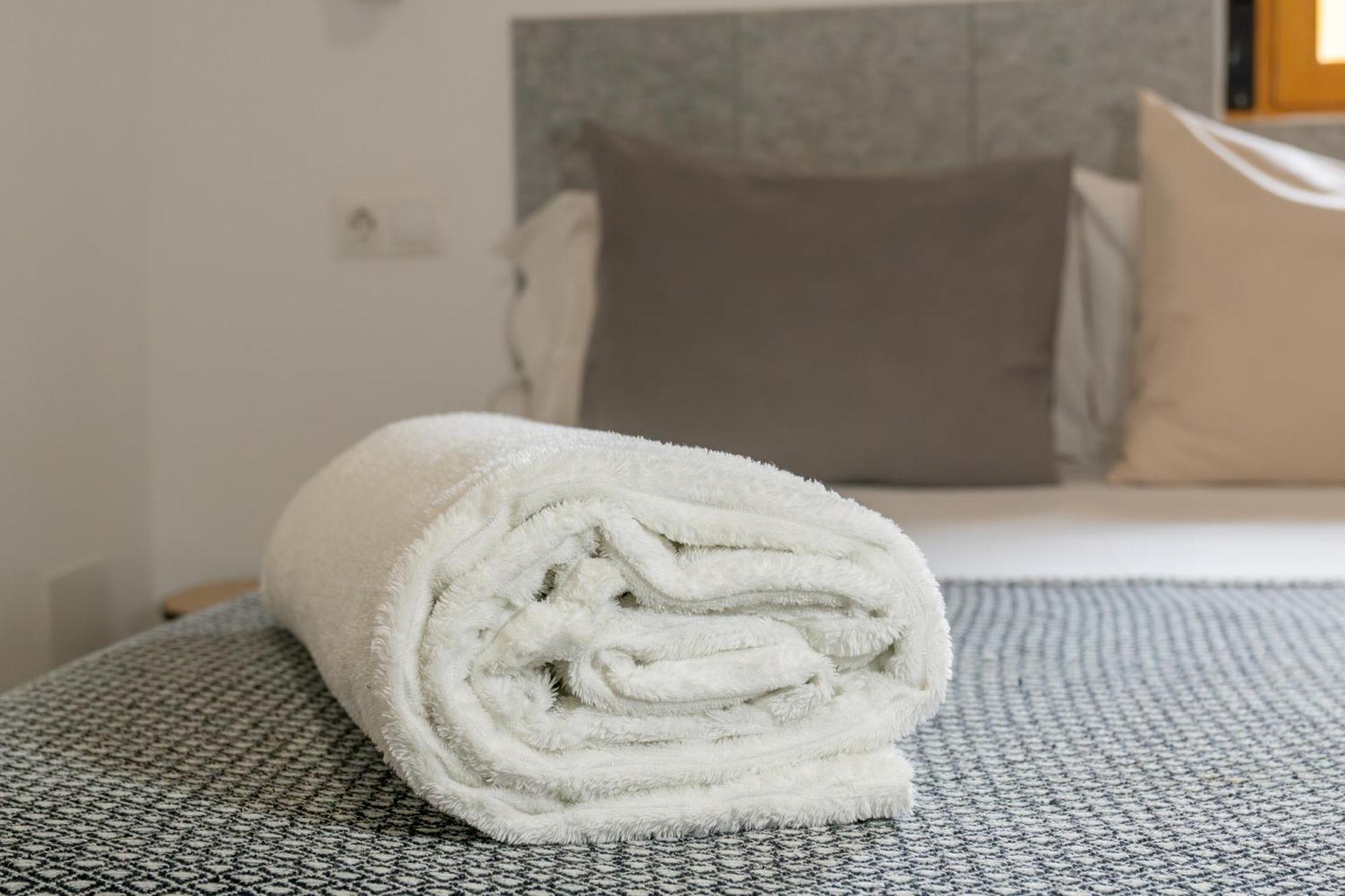 タバルカ島 Iaia Carmen Bed & Breakfast エクステリア 写真