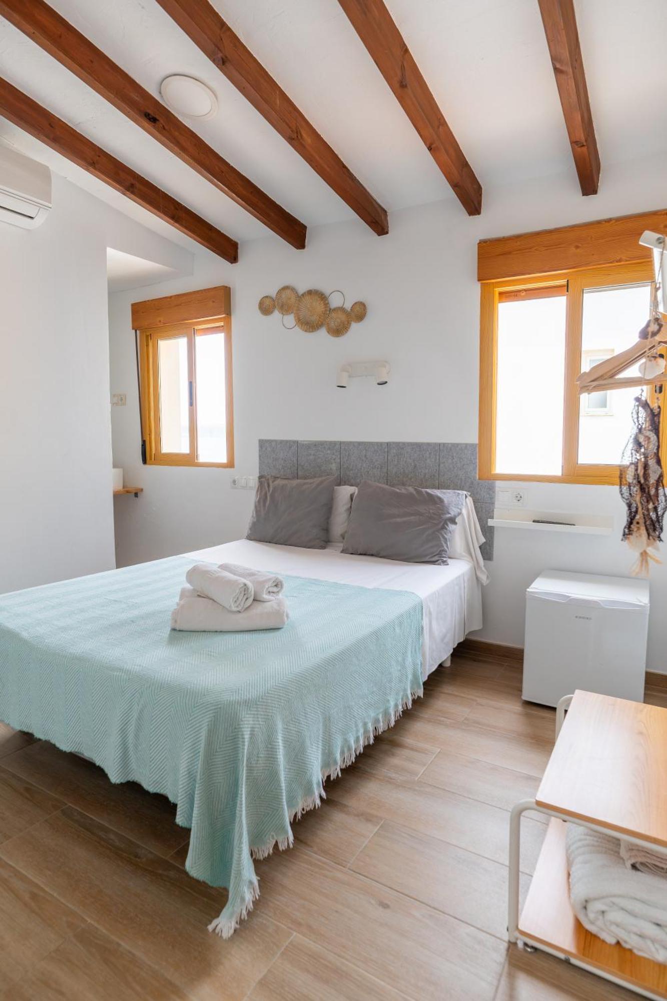タバルカ島 Iaia Carmen Bed & Breakfast エクステリア 写真